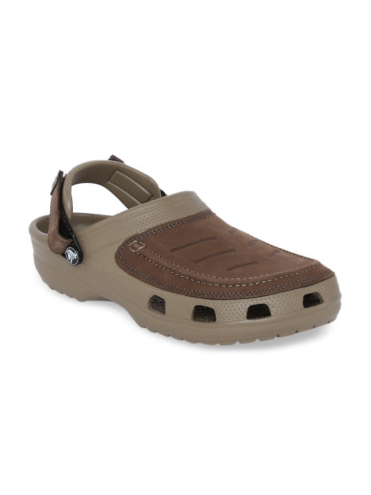 CROcSS YUKON CLOG TAN