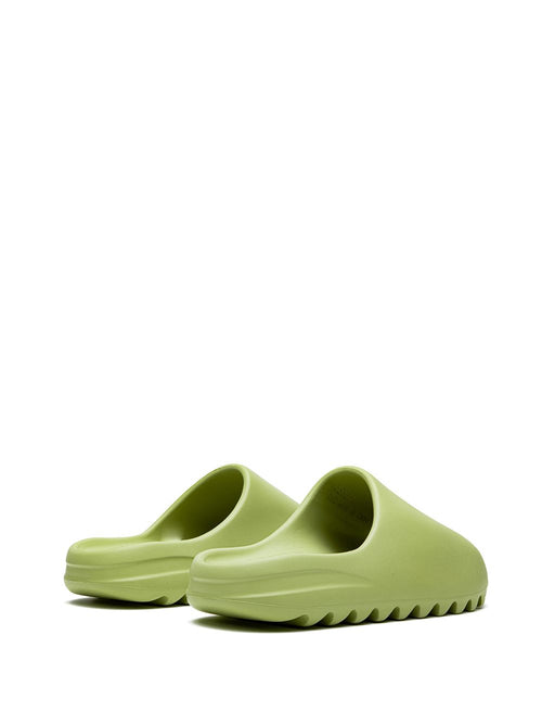 ADIDA_S YEEZY SLIDE RESIN