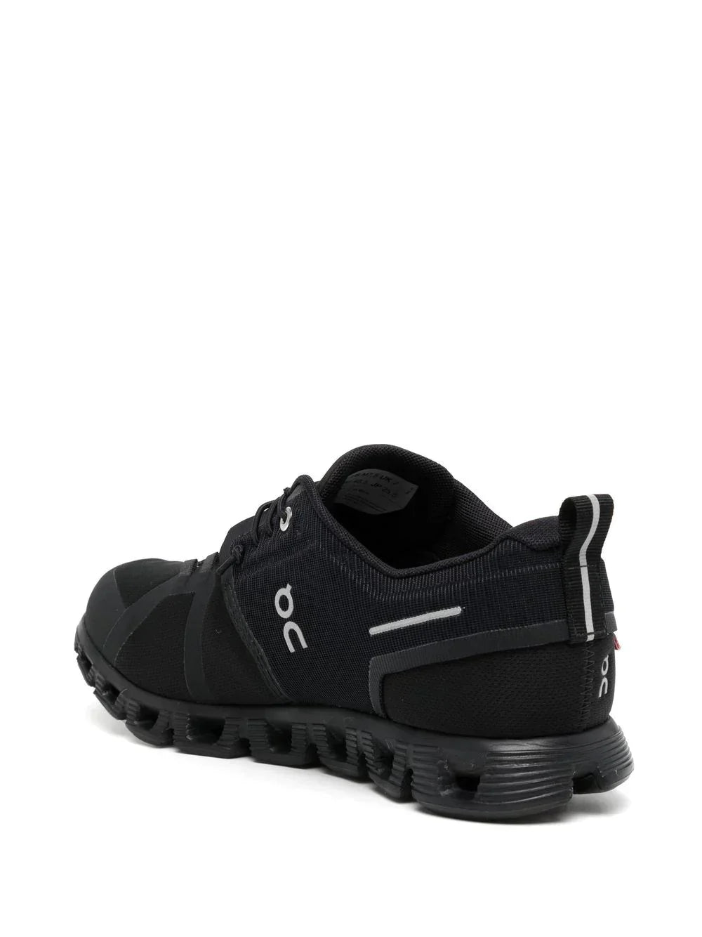 On cloud 5 Running All black