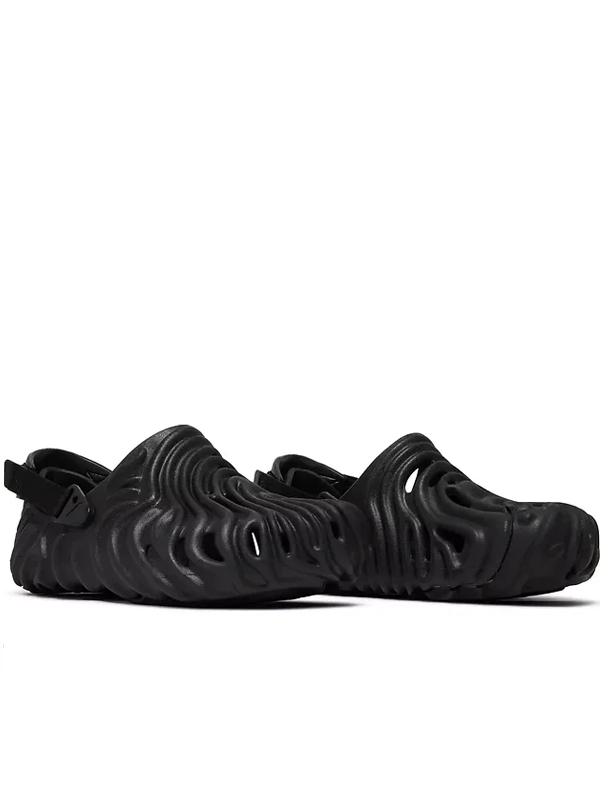 Croccs Salehe Bembury Black