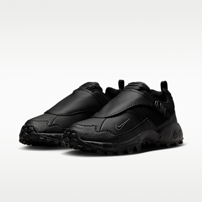 nikee ACG Phassad Black