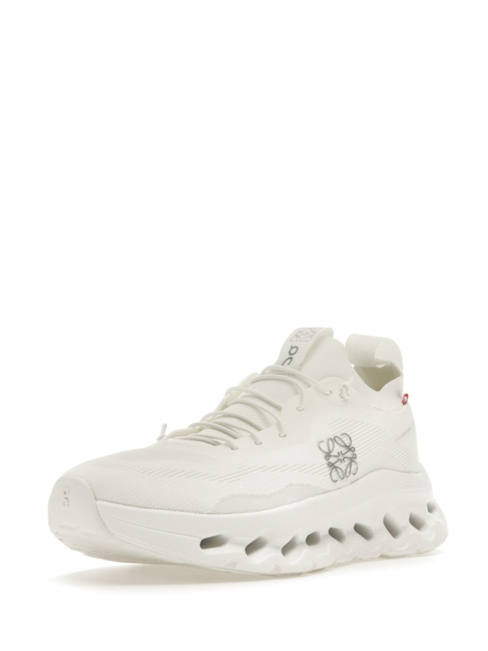 ON CLOUD RUNNING x LOEWE 2 0 FULL WHITE