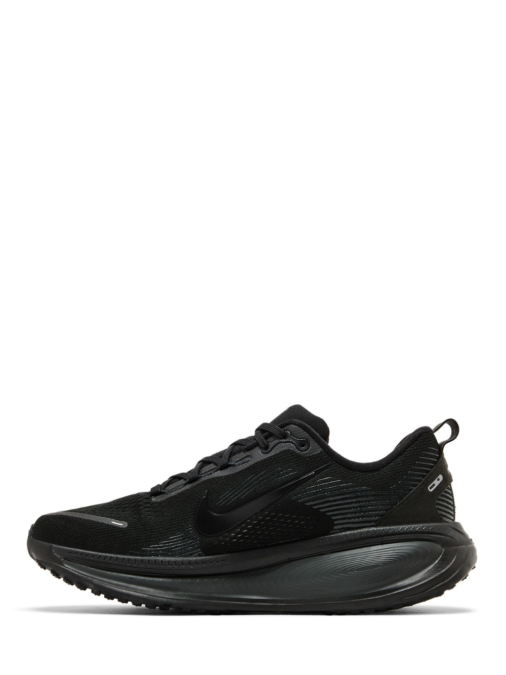 Nikee Vomero 18 Triple Black