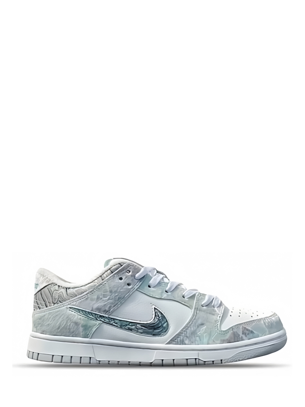 Nikee Sb Dunk Year Of The Dragon Steam Puppet WITH ORIGINAL BOX