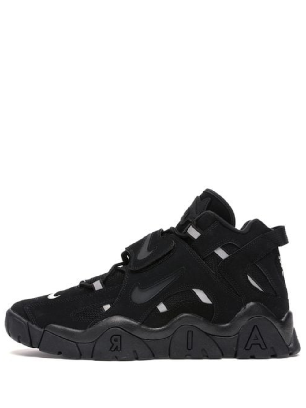 Air Barrage All Black