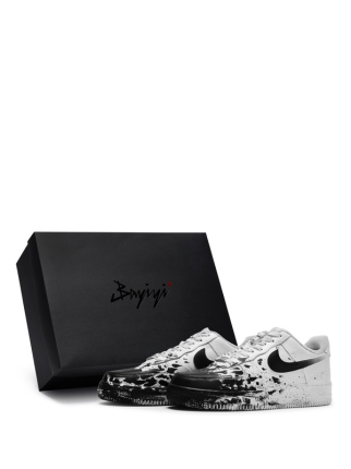 Nikee Airforce 1 Black paint custom