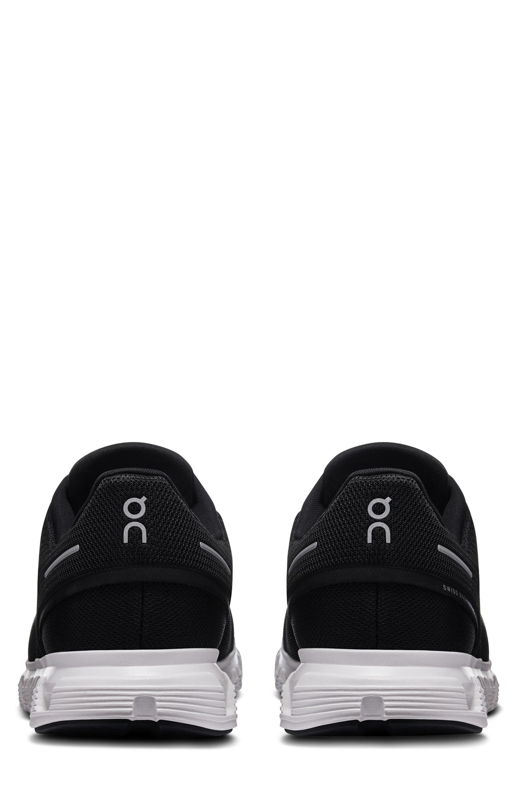 ON RUNNING CLOUD 5 BLACK WHITE