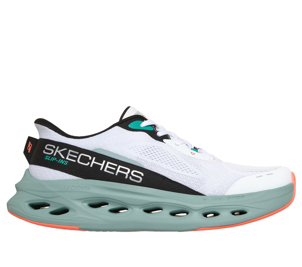Skecherrss MAX Cushioning Glide-Step - A Slip-ins in WhiteMulti