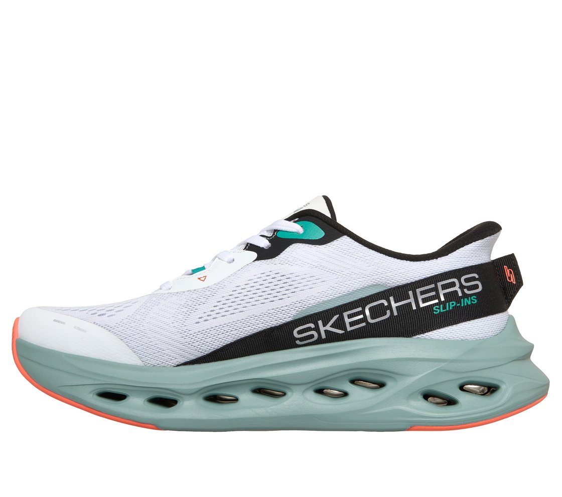 Skecherrss MAX Cushioning Glide-Step - A Slip-ins in WhiteMulti