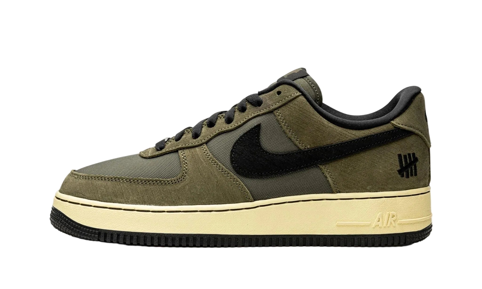 NIKEE AIRFORCE 1 UNDEFEATED BALLISTIC