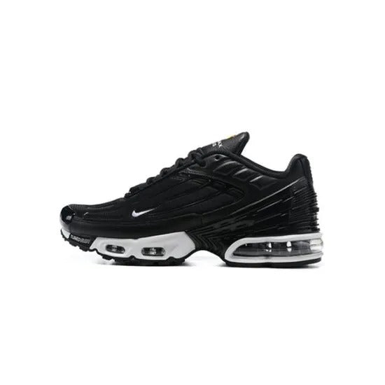 NIKkEE AIRMAX PLUS 3 TN BLACK WHITE