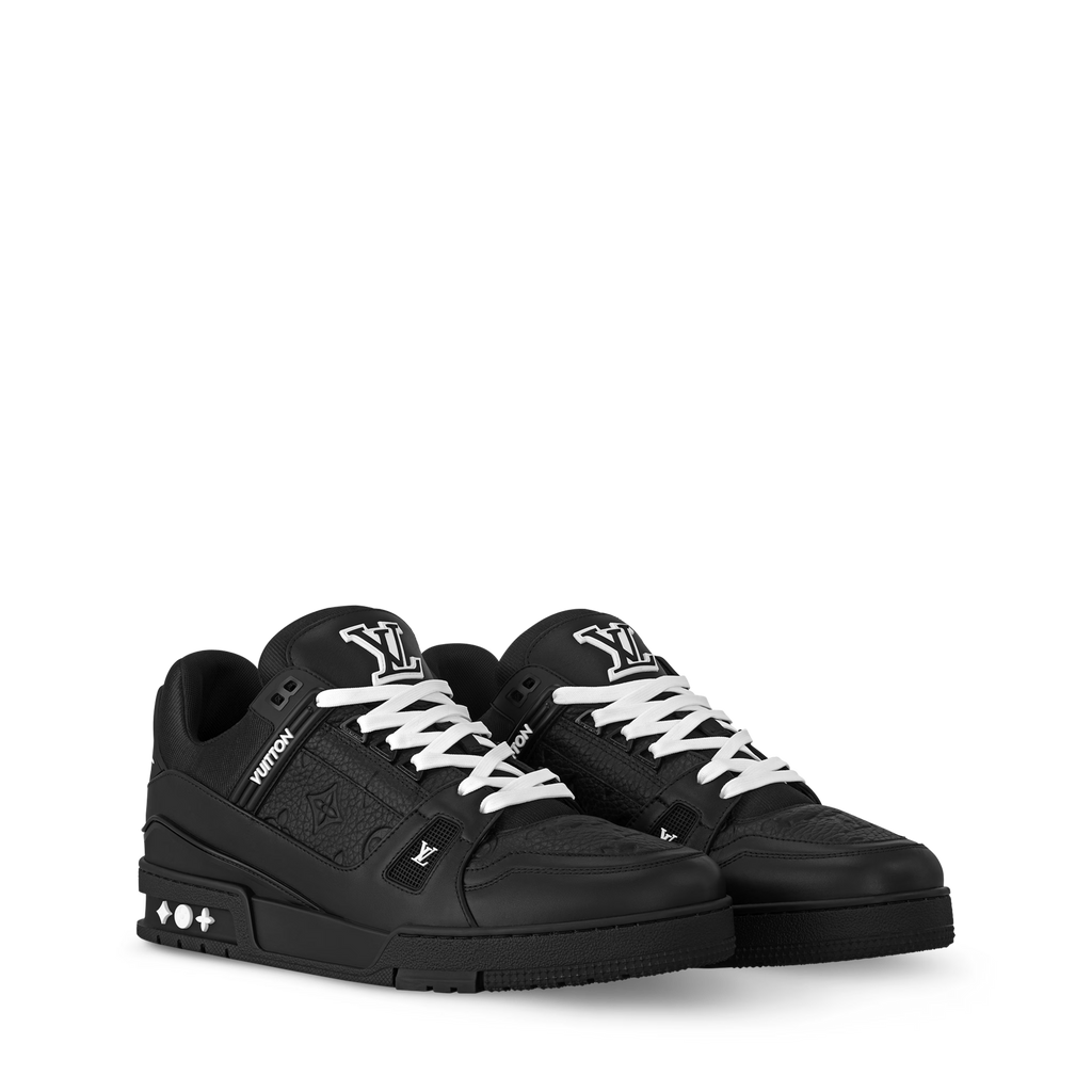 Louiss Vuitton Trainer Black Embossed Monogram 930