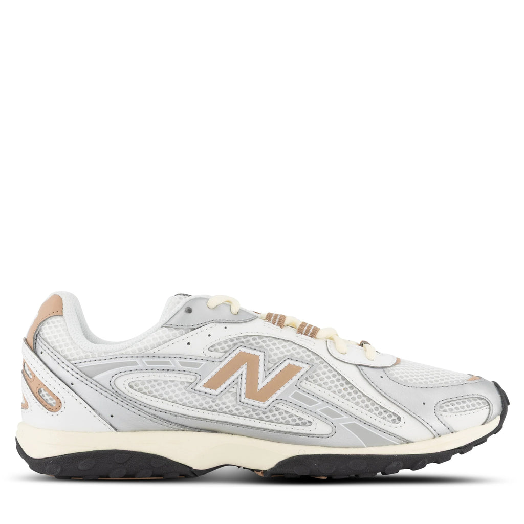 Newbalance 204L silver metallic white and brown