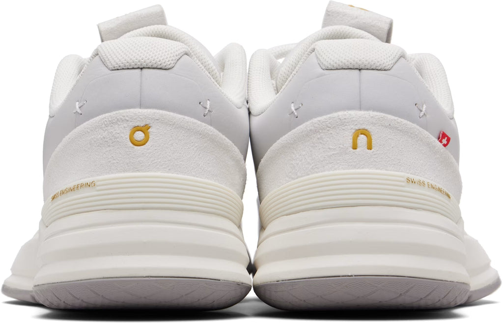 On The Roger Pro Ace Ivory Fog