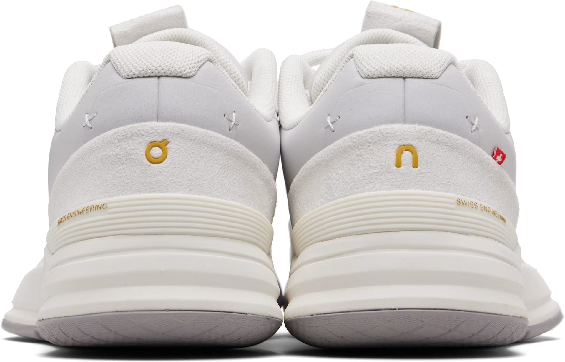 On The Roger Pro Ace Ivory Fog