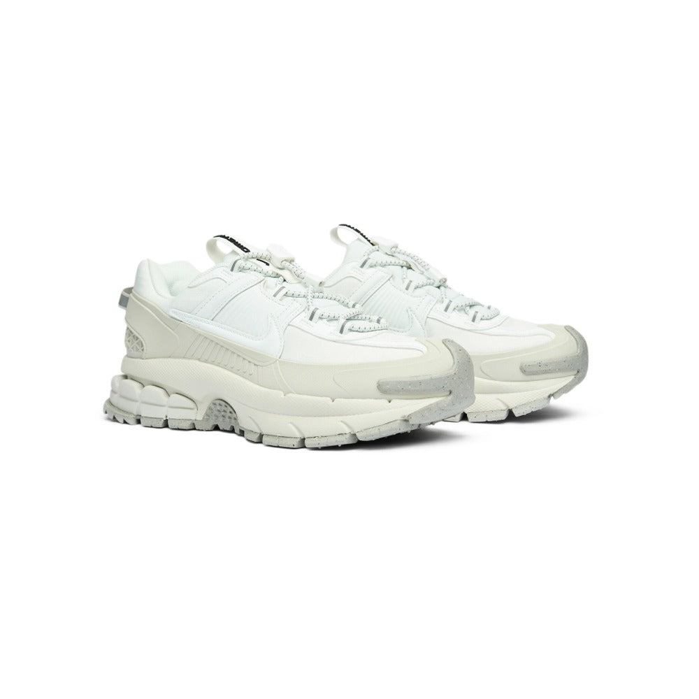 Nikee Zoom Vomero Roam 139