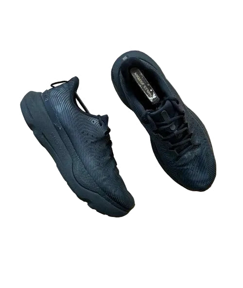 under armourr Infinite Pro Black