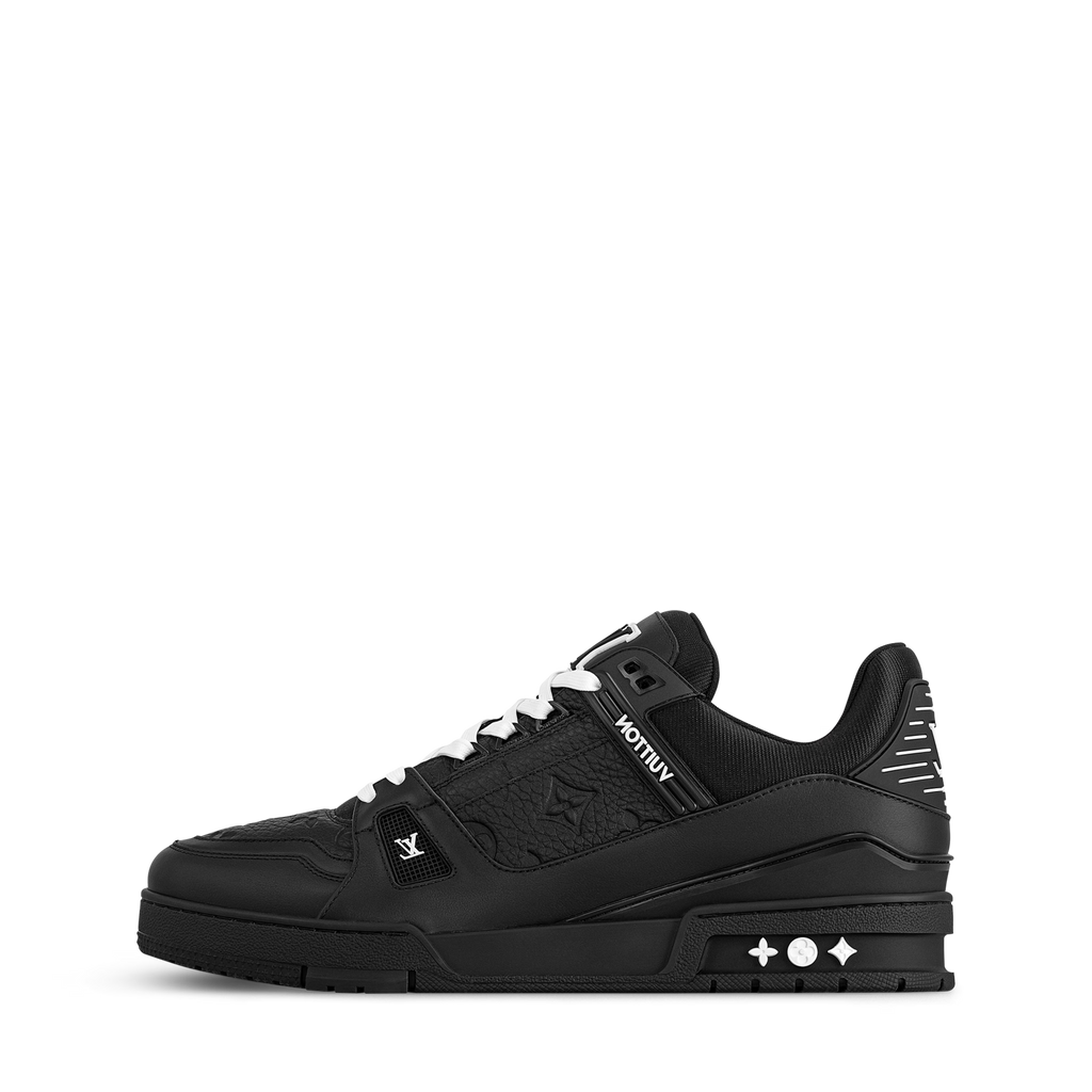 Louiss Vuitton Trainer Black Embossed Monogram 930