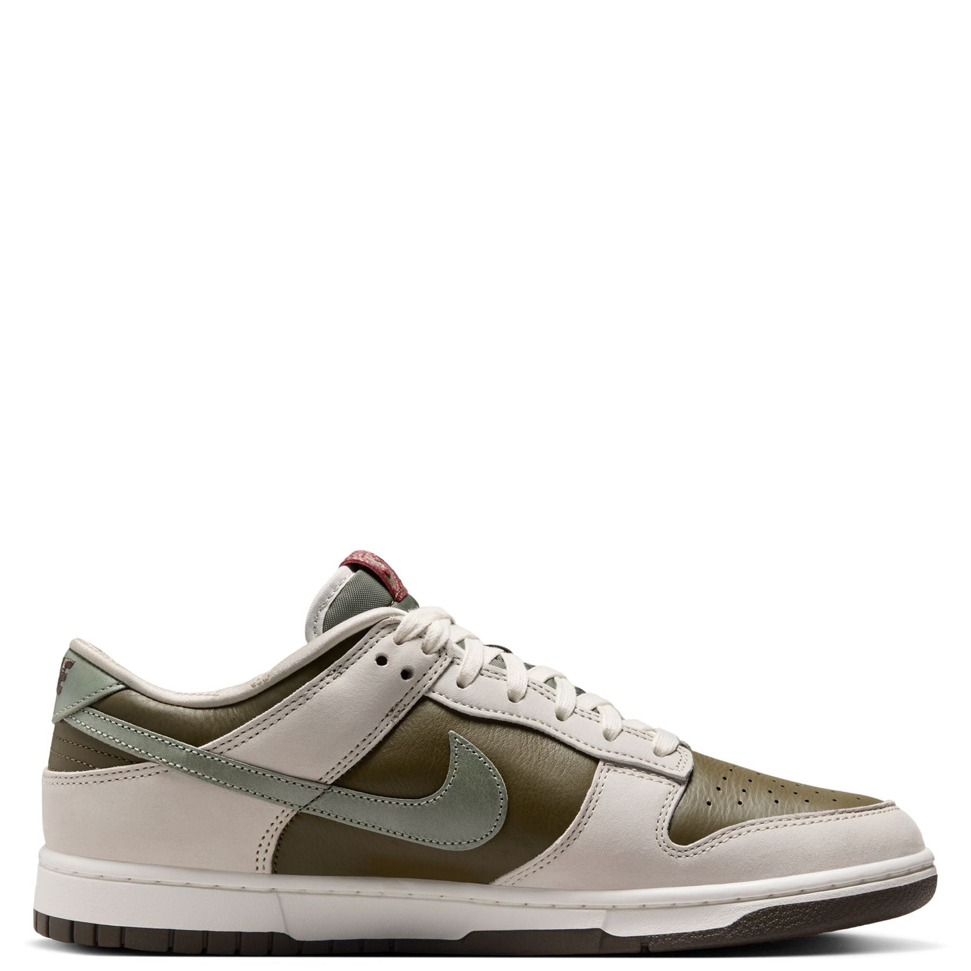 Nikee SB Dunk Low Year Of Snake