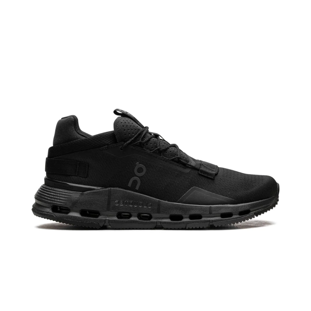 On Cloudnova 2 All Black 6125