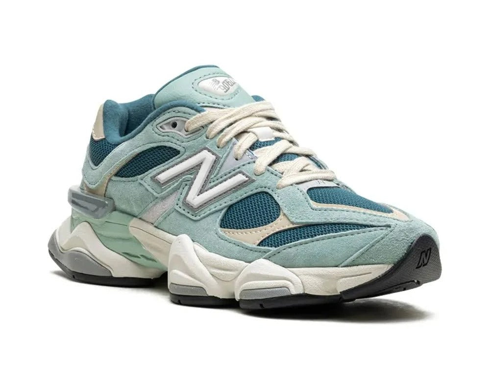 New balanccee 9060 New Spruce