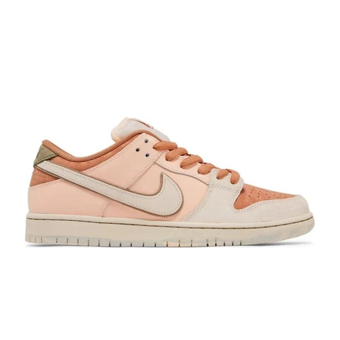 Nikee SB Dunk Low Pro Crimson Tint Amber Brown