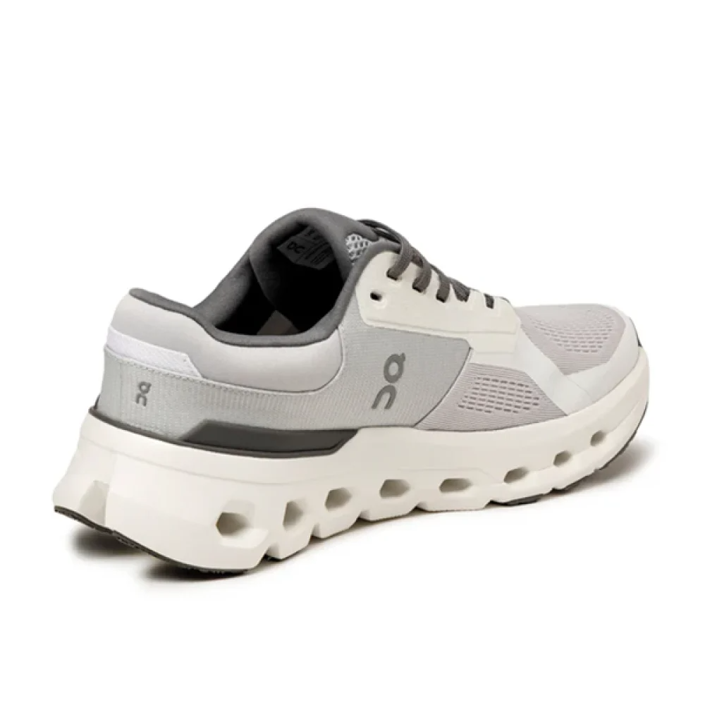 on cloud Cloudrunner 2 White-Frost