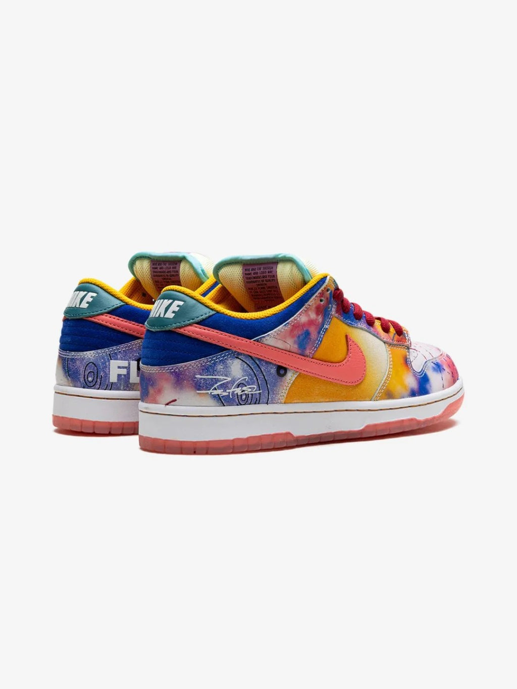 NIkee_sb_dunk_low_friends_family