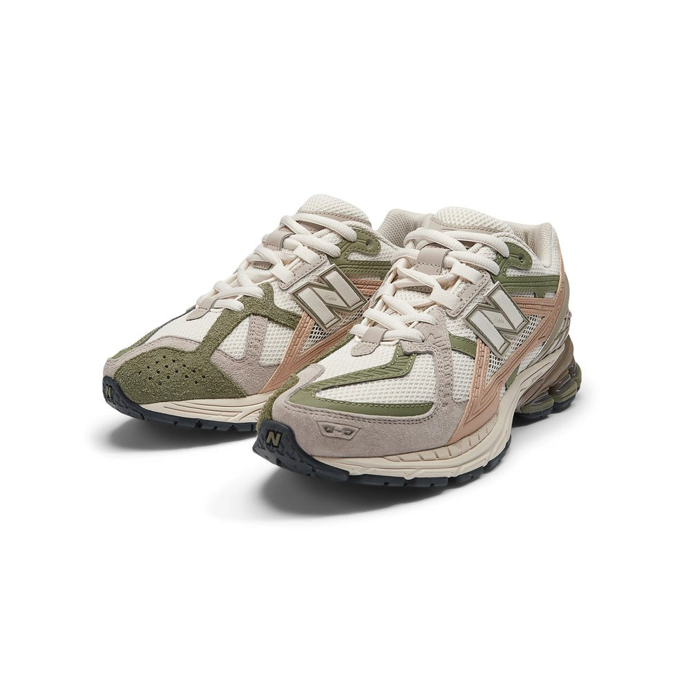 new balancee 1906 Utility Linen Dark Olivine Flat Taupe Low