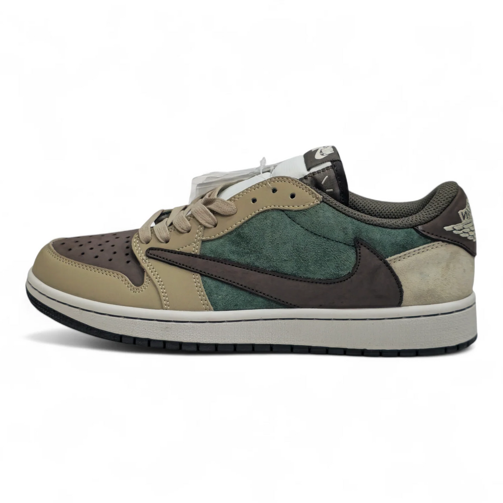 Fragment Design x Travis Scott x Nikee Jordan 1 low