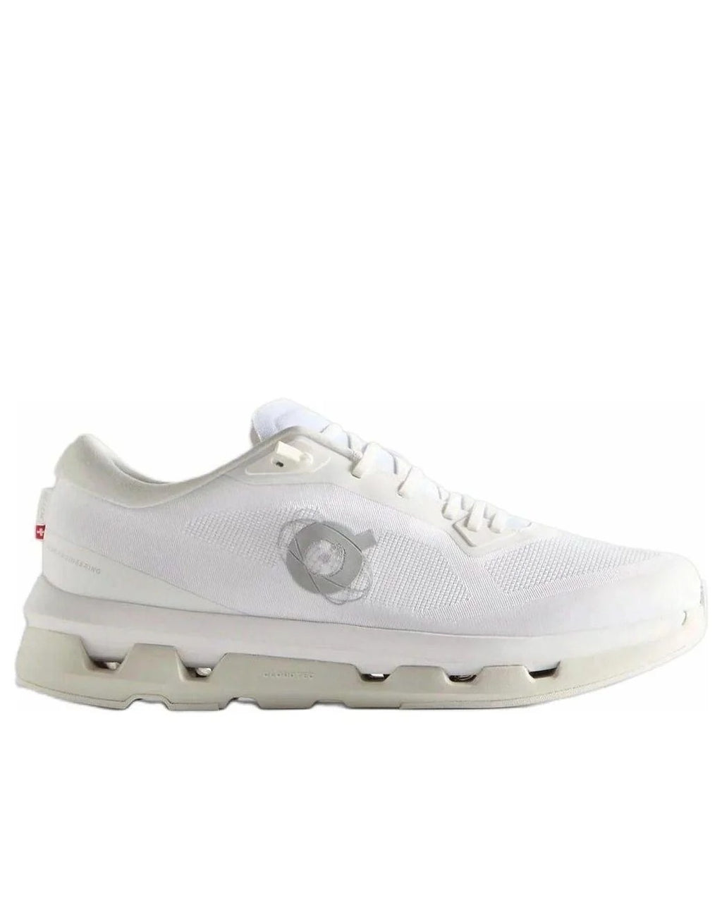 On Running x Kith Cloudzone White Ice_756