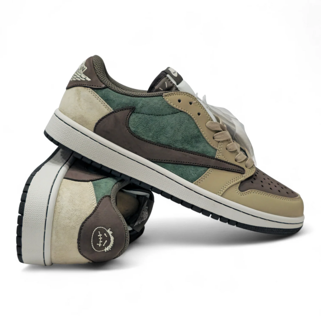 Fragment Design x Travis Scott x Nikee Jordan 1 low