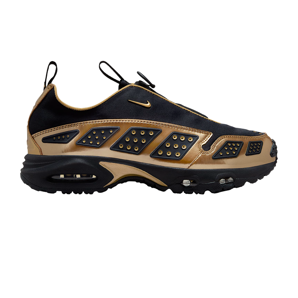 Nikee Airmax SNDR Black Metallic Gold