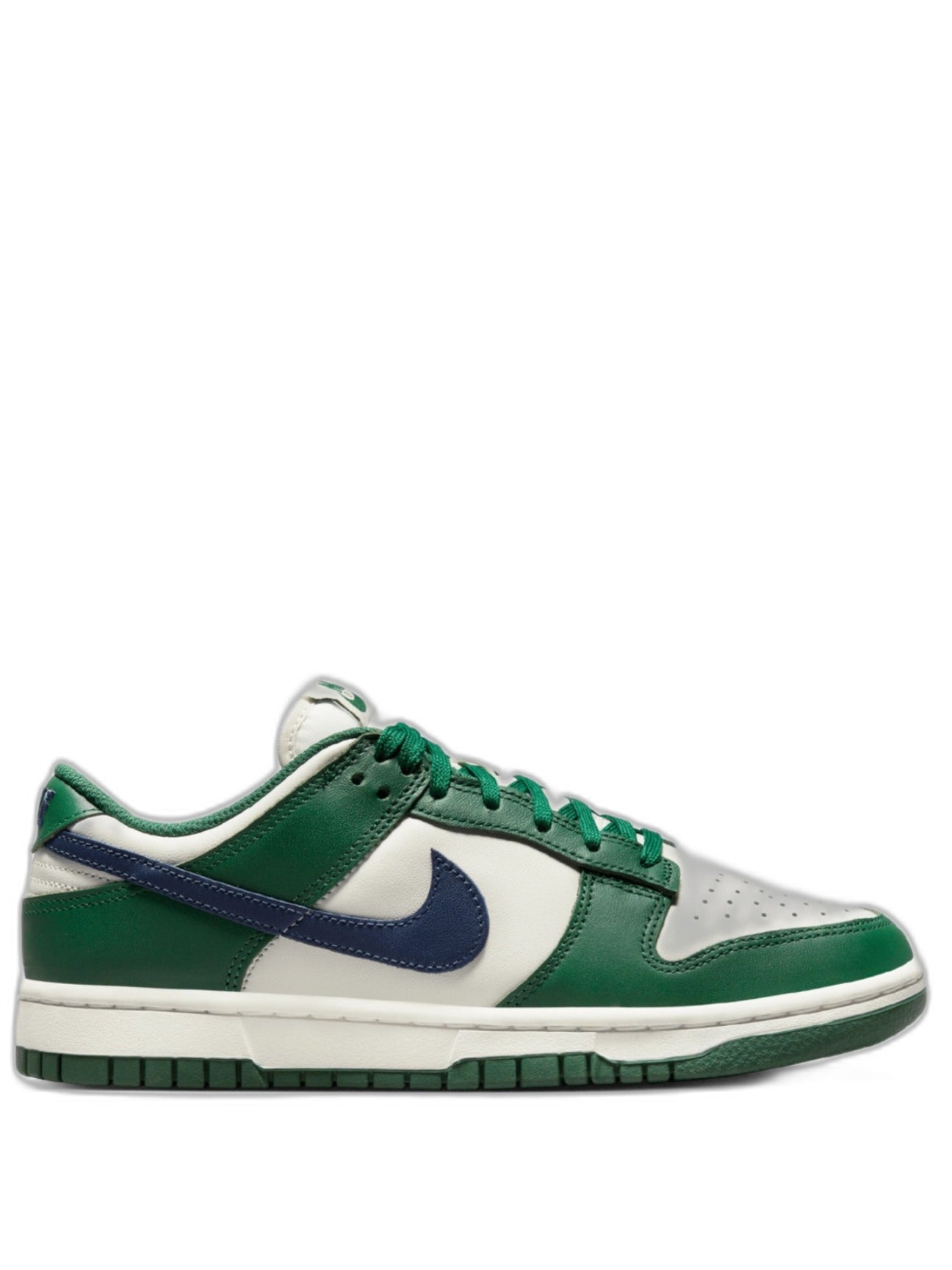 Nike SB Dunk School Uniform