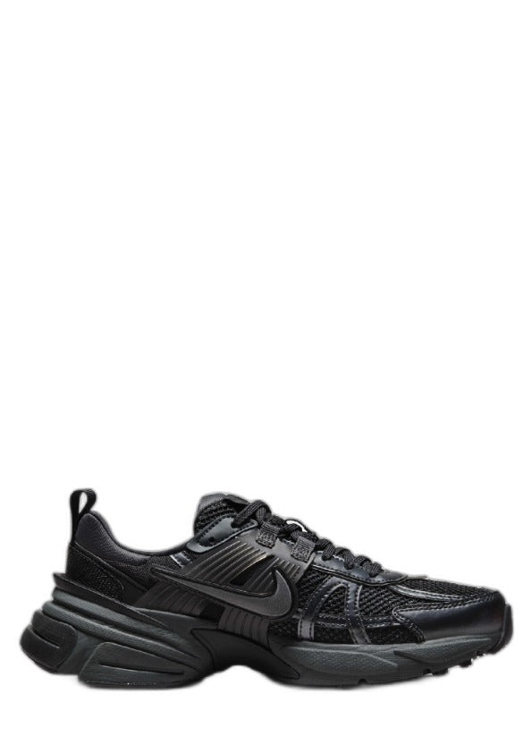 nikeee V2K Triple black