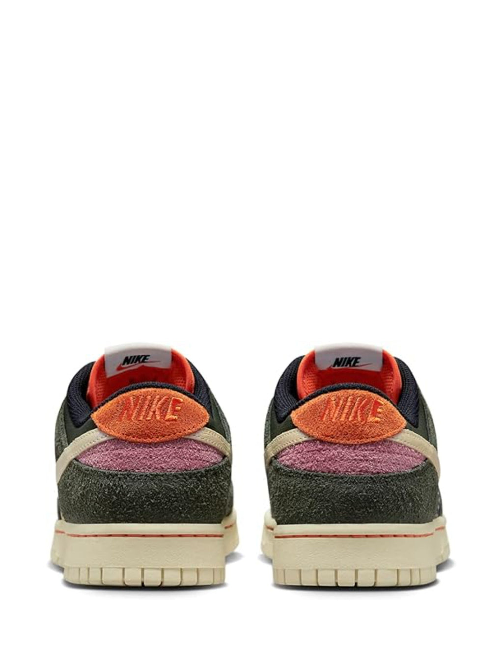 Nikee Sb dunk se low gone fishing