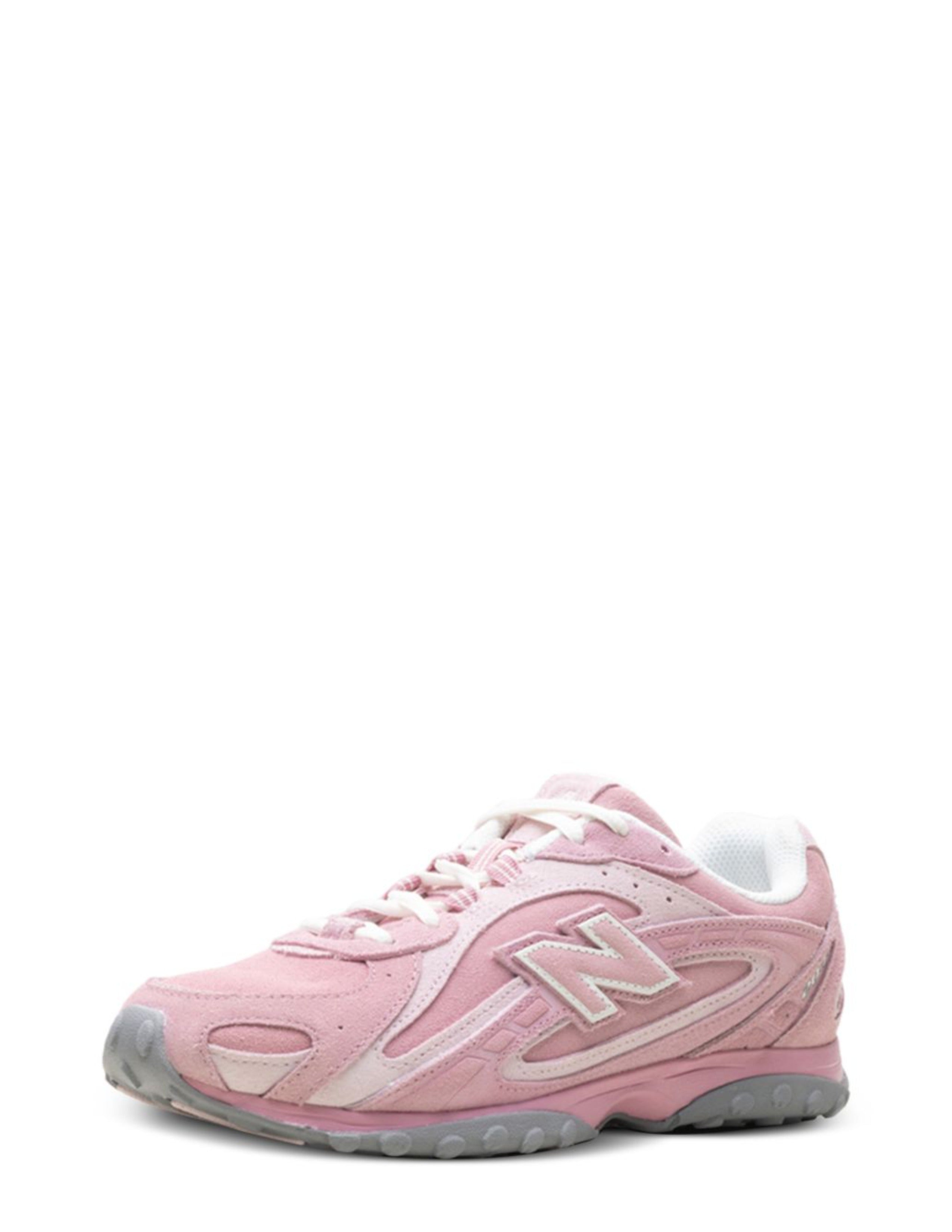 NewBalance 204L pastel Pink for womens