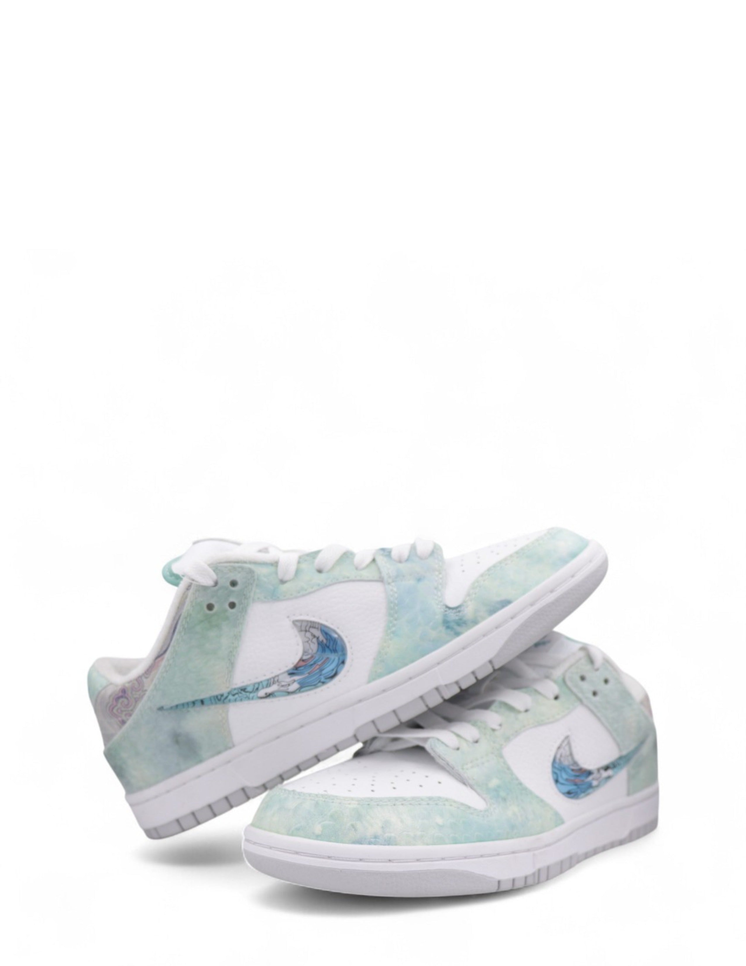 Nik e SB Dunk Low Year Of The Dragon Steam Puppet