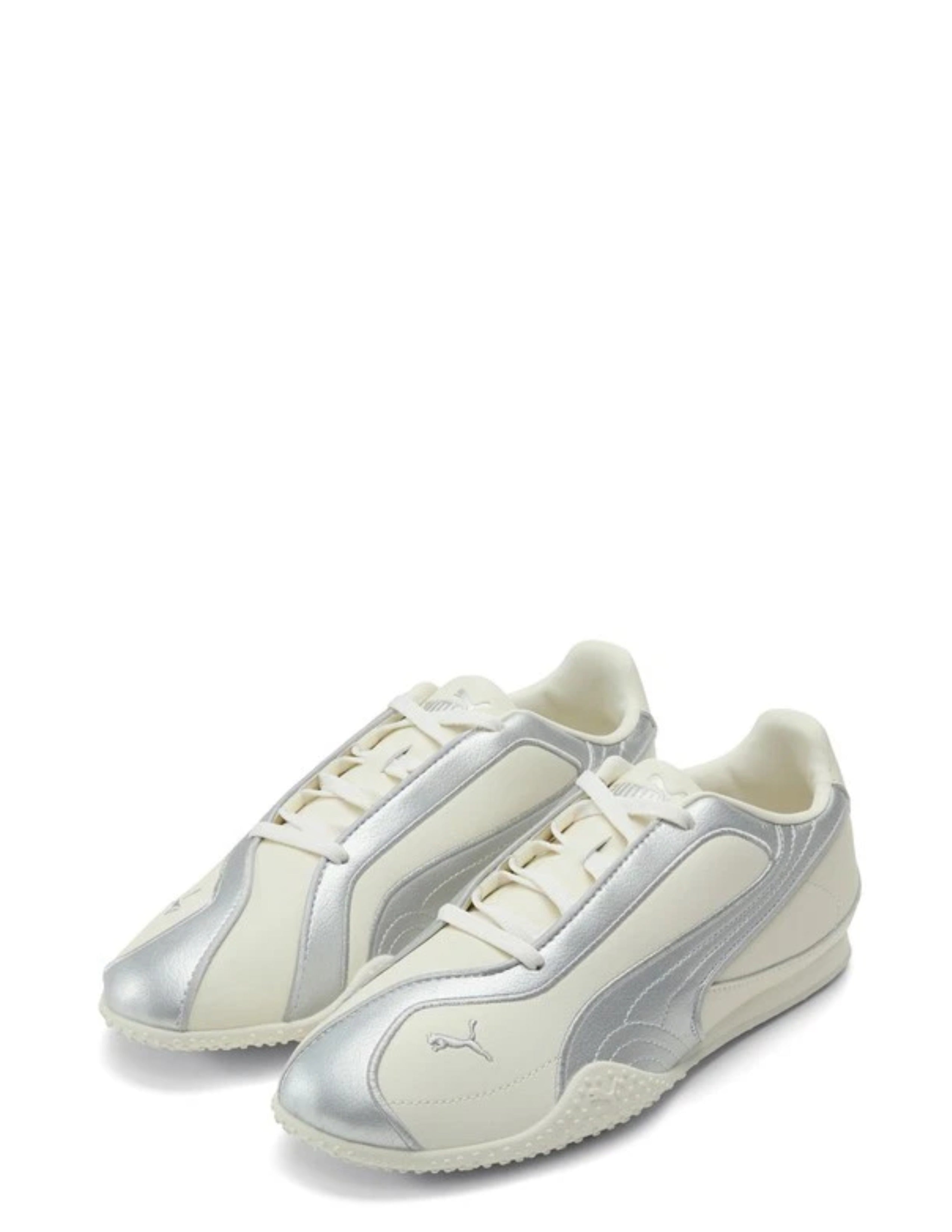 Pum_a Bella V2 Leather in the White Aged Silver