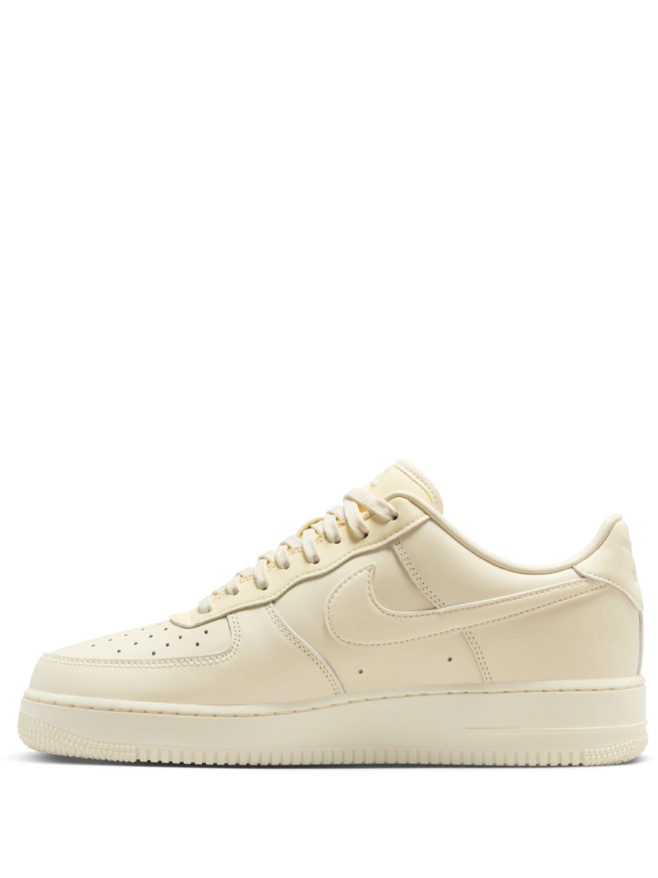 NIKE air force 1 07 fresh coconut milk