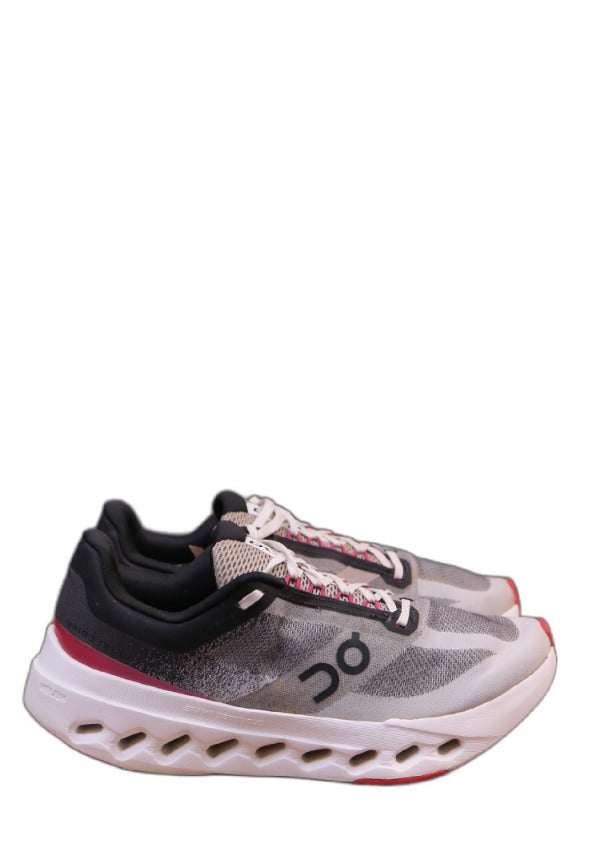 On Cloud Surfer Next White Black Red 6044