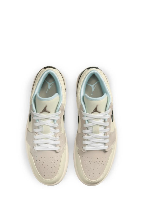 Air jordan 1 low se Sanddrift glacier blue
