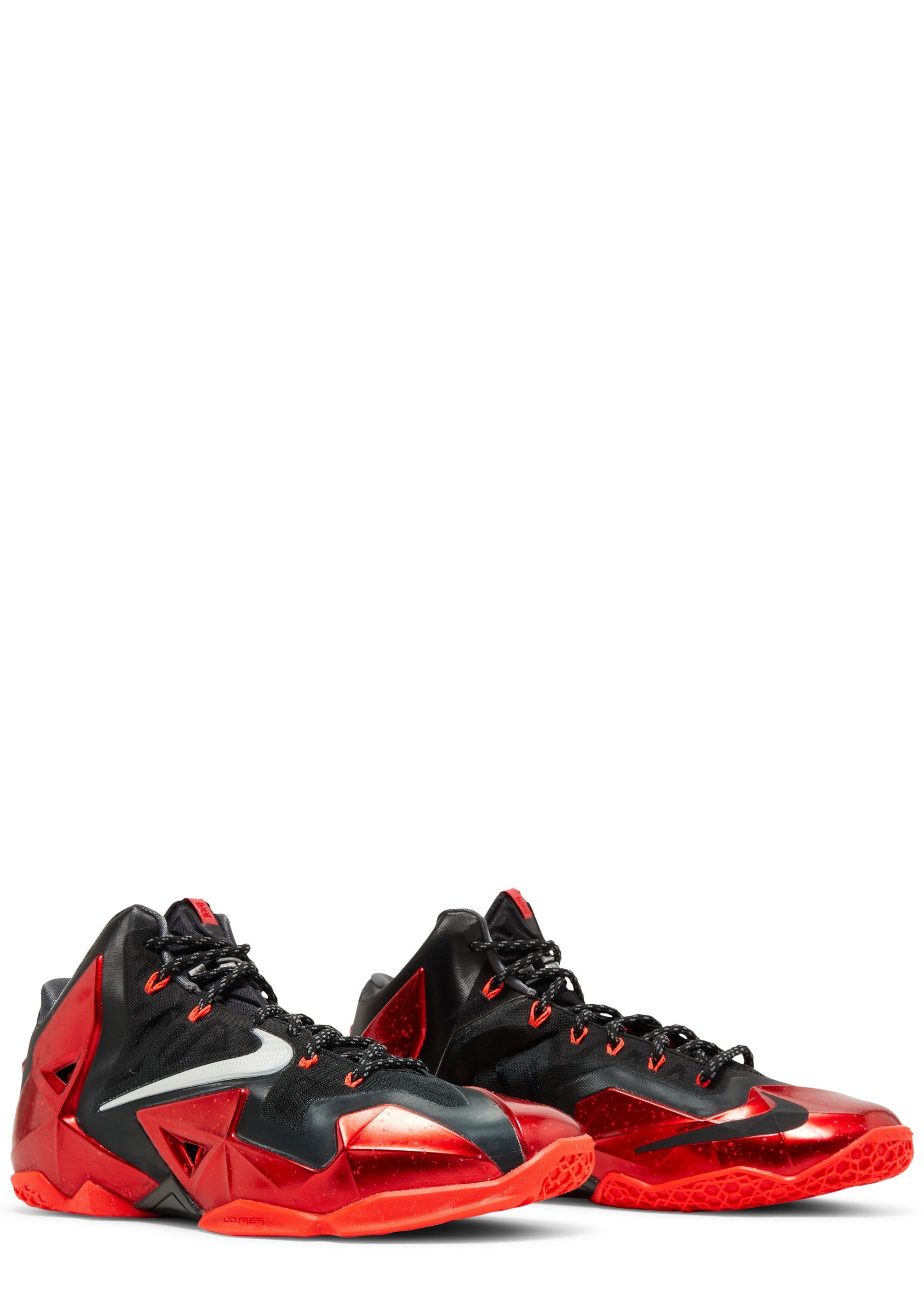 Nikee Lebron 11 Miami Heat