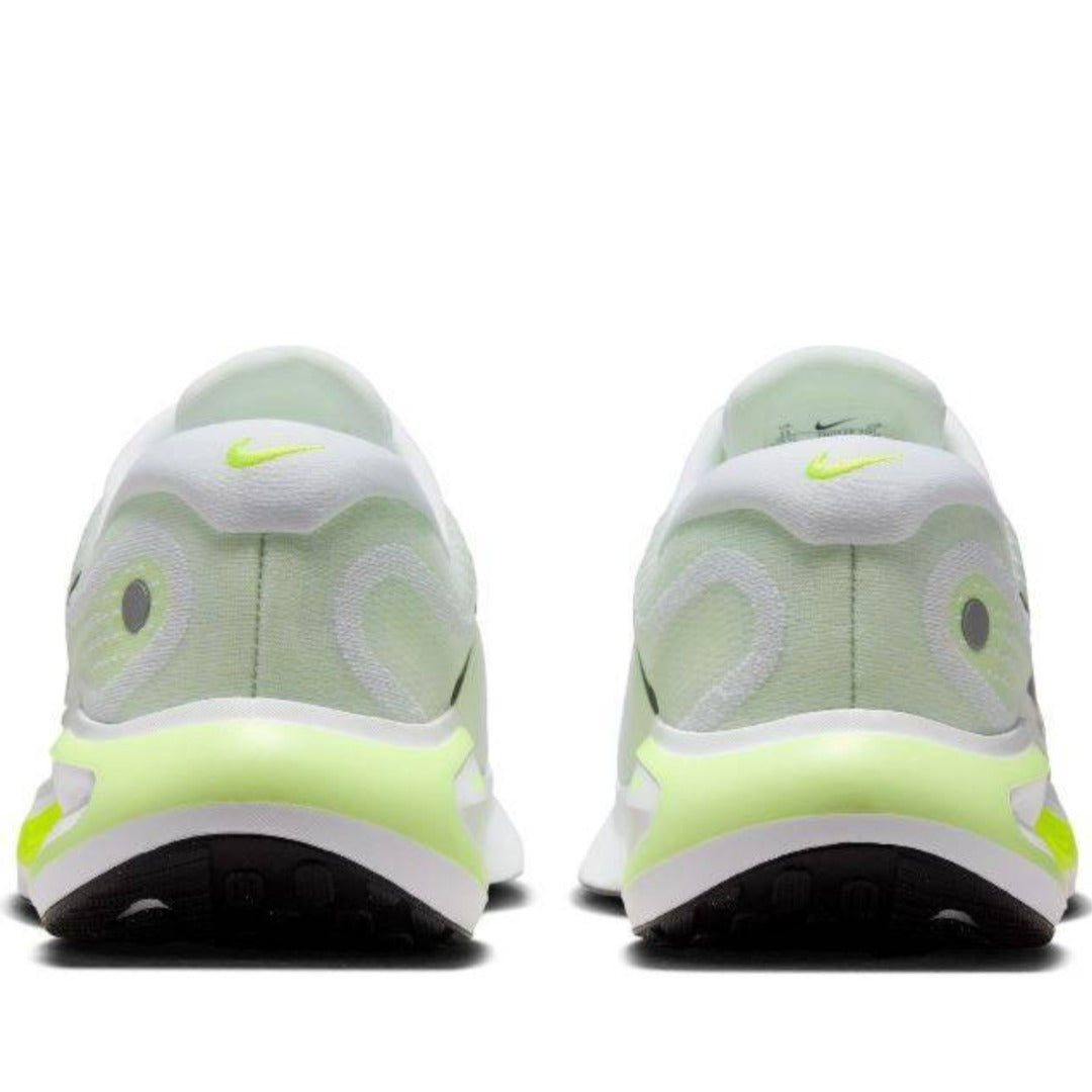 Nikee Journey Run White Barely Volt