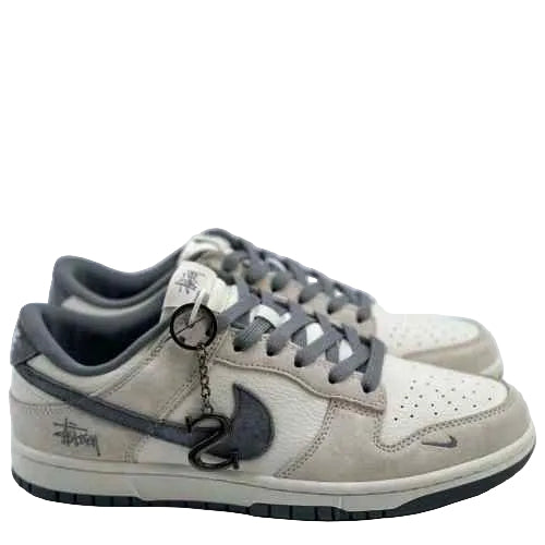 nikee sb dunk low x stussy rice white carbon