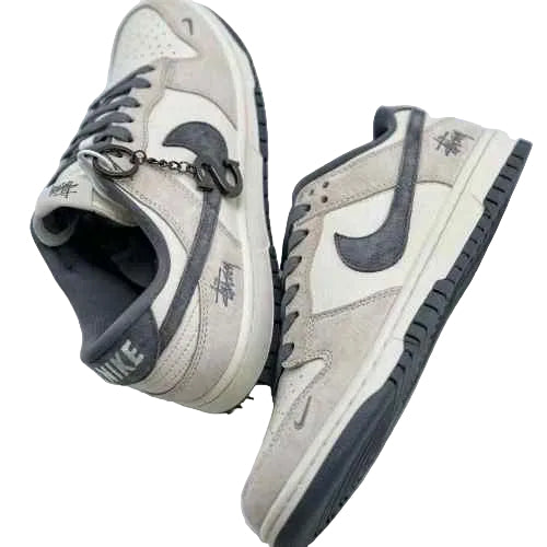 nikee sb dunk low x stussy rice white carbon
