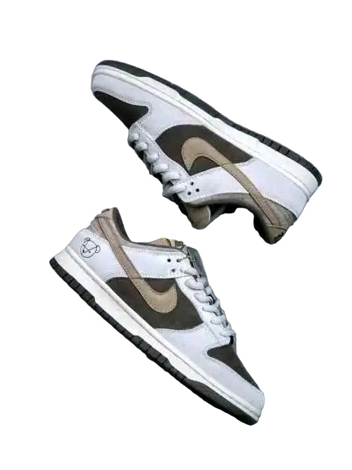 Nikkee Sb Dunk Low x Otomo Katsuhiro Dark Brown