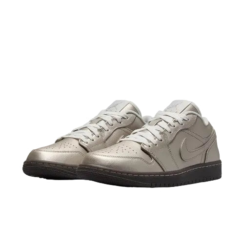 Nikee Air Jordan 1 Low SE Metallic Zinc