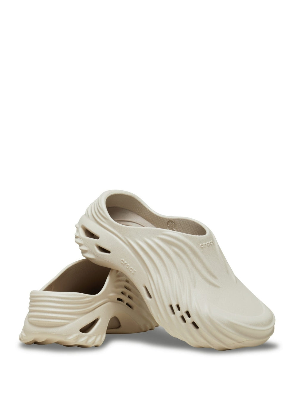 CrocsS Echo Wave Clogs Cream